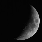 Mond 13.05.2024 - 8" Newton - EOS 700D - Stack
