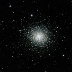 Der Kugelsternhaufen M92: Ein kosmisches Juwel